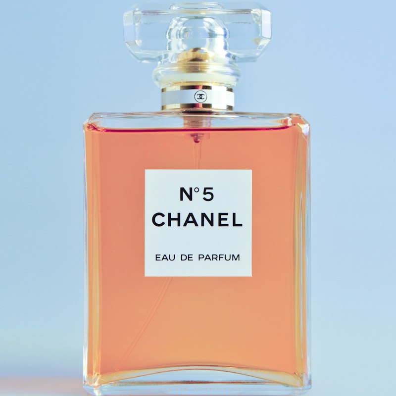 Perfumes & Fragrances